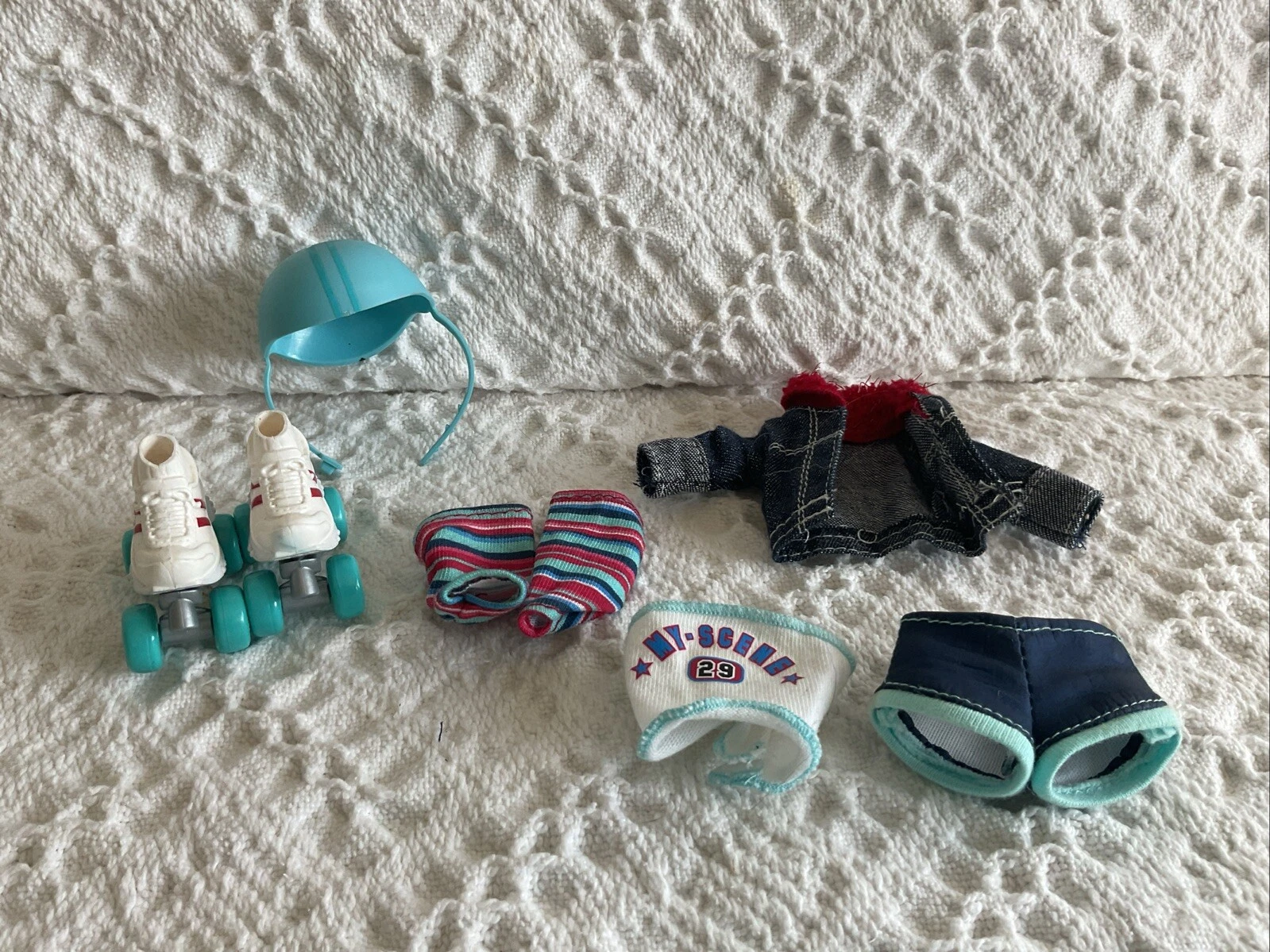 mattel fashion scene my scene clothes roller blades 