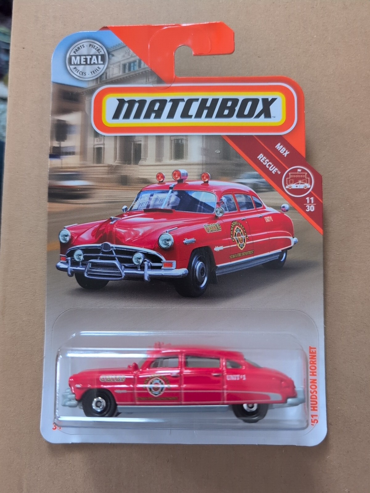 '51 Hudson Hornet  Matchbox™ MBX™ Rescue™  1:64 Scale
