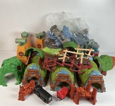 Thomas The Train  Friends Trackmaster Lot Track Tunnels Water Tower Searchlight