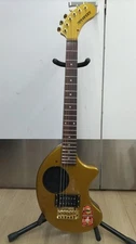 Fernandes Zo-3 Geitasha Guitar With Built-In Amplifier Safe delivery from Japan