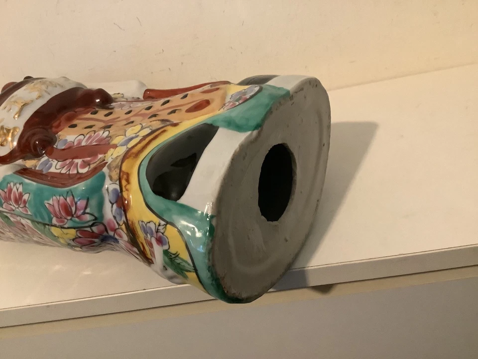 VINTAGE SET LARGE CHINESE CERAMIC IMMORTALS FIGURINES 13”&12”TALL EX CONDITION - Image 3 of 4