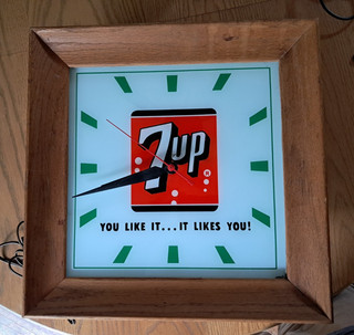 1950s 7up Metal & Glass Clock with Wood Frame Advertising Products Inc Works