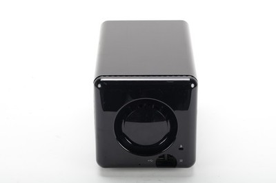 Data Robotics DROBO DRO4D-U 4-Bay Hard Drive Bay Storage - No HDD's