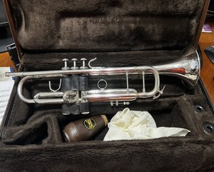 Bach Stradivarius Case | eBay
