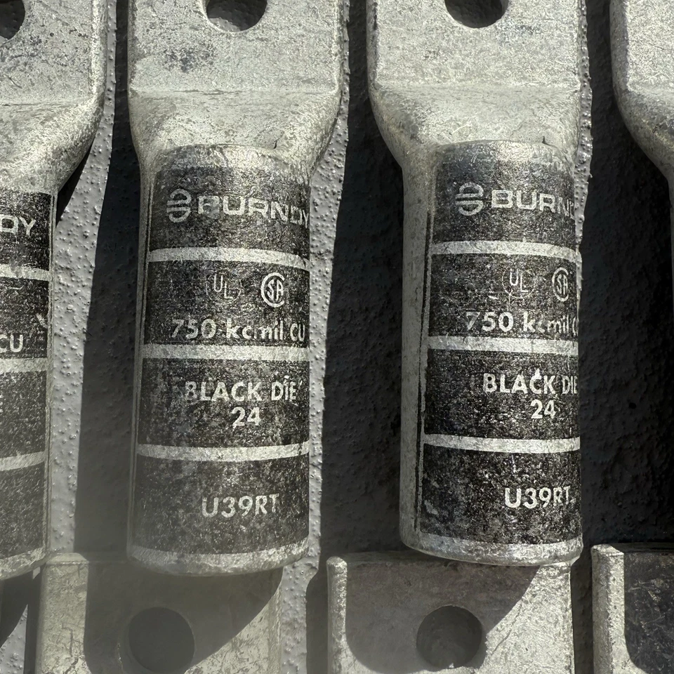 Burndy YAZ392N 750Kcm 2-Hole Long Lug Qty 9 Pieces - Image 2 of 4