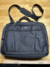 Targus Laptop Computer Bag Notebook Case Corporate Traveler Briefcase Black