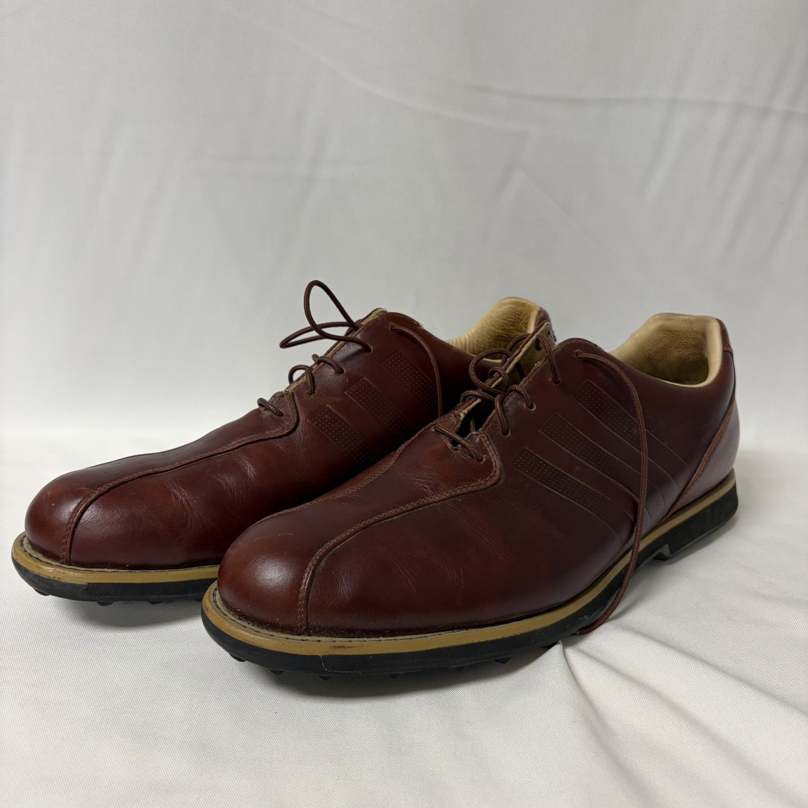 F33386 Spikeless Size12