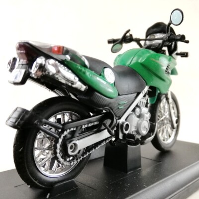 BMW F650 GS Motorcycle Diecast Model Welly 1:18 Scale Toy