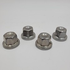 4x Land Rover Defender   Locking Wheel Nut Cover RRJ100120