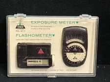 Vintage Tower No. 9711 Exposure Meter Flashometer Photographer Equipment