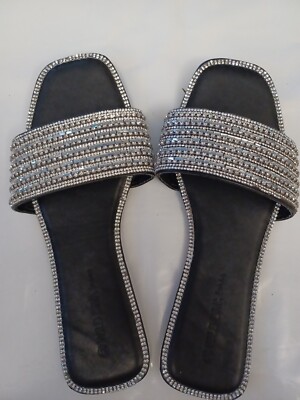Wild Diva Damen Sandalen. Flip Flop. Schwarz. Silber Glitzer. Größe 81/2 klein