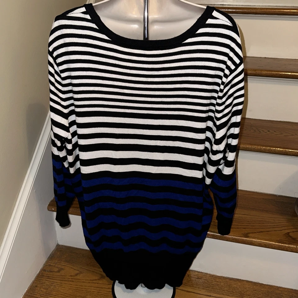 Cárdigan Suéter MAURICE'S 2 2X Talla Grande Rayas Cobalto y Negro 4 CARIDAD❤️f279 Foto 3 de 4