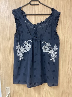 Raffiniertes Damen Top Gr. 3 (38) von Odd Molly, mit vielen Details s. Art-Besch