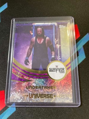 Topps WWE Universe 2025 Purple Glass /399 Karte