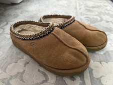 UGG Tasman Women  s Size 5 Chestnut Suede Sheepskin Slippers Clogs