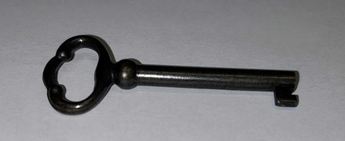 Grandfather Clock Door Key in Antique Finish for Howard Miller eBay