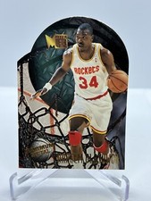 1995-96 Fleer Metal Hakeem Olajuwon Maximum Metal Die-Cut #7 Houston Rockets HOF