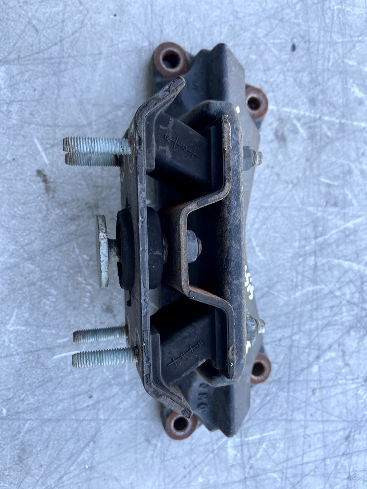 Hyundai Genesis 2013 cupé transmisión automática montaje aislante con soporte OEM Foto 4 de 4