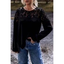 Lace Round Neck Long Sleeve Blouse