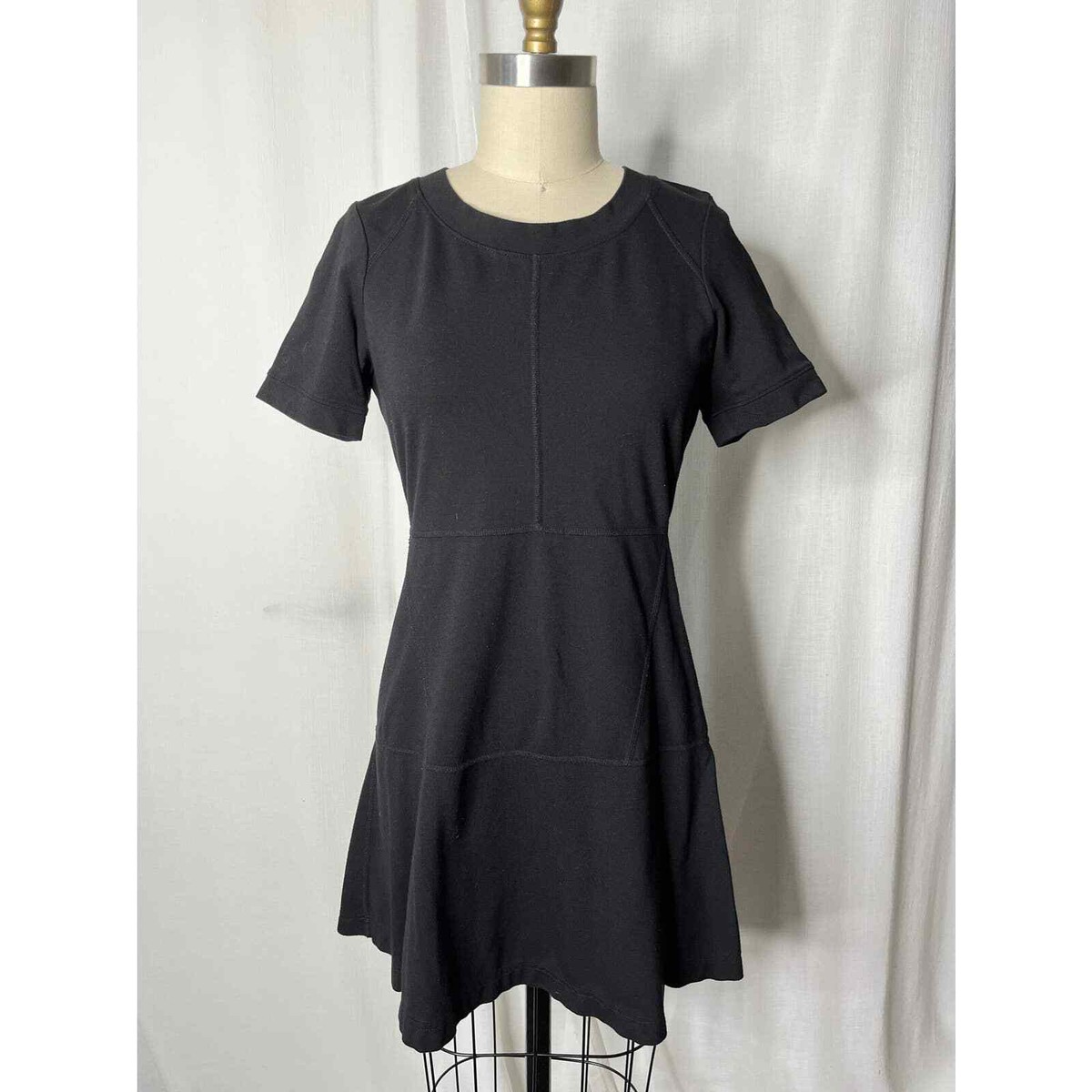 Athleta En Route Black Short Sleeve A-Line Dress Small - Main Image