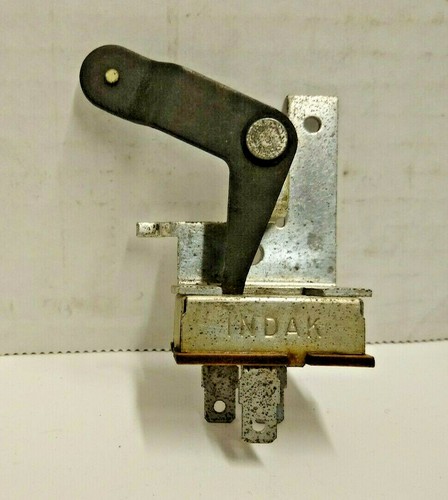 NOS 1967-1968 CADILLAC BLOWER MOTOR (HI-FOG-ICE) SWITCH 1222595 - 第 1/10 張圖片