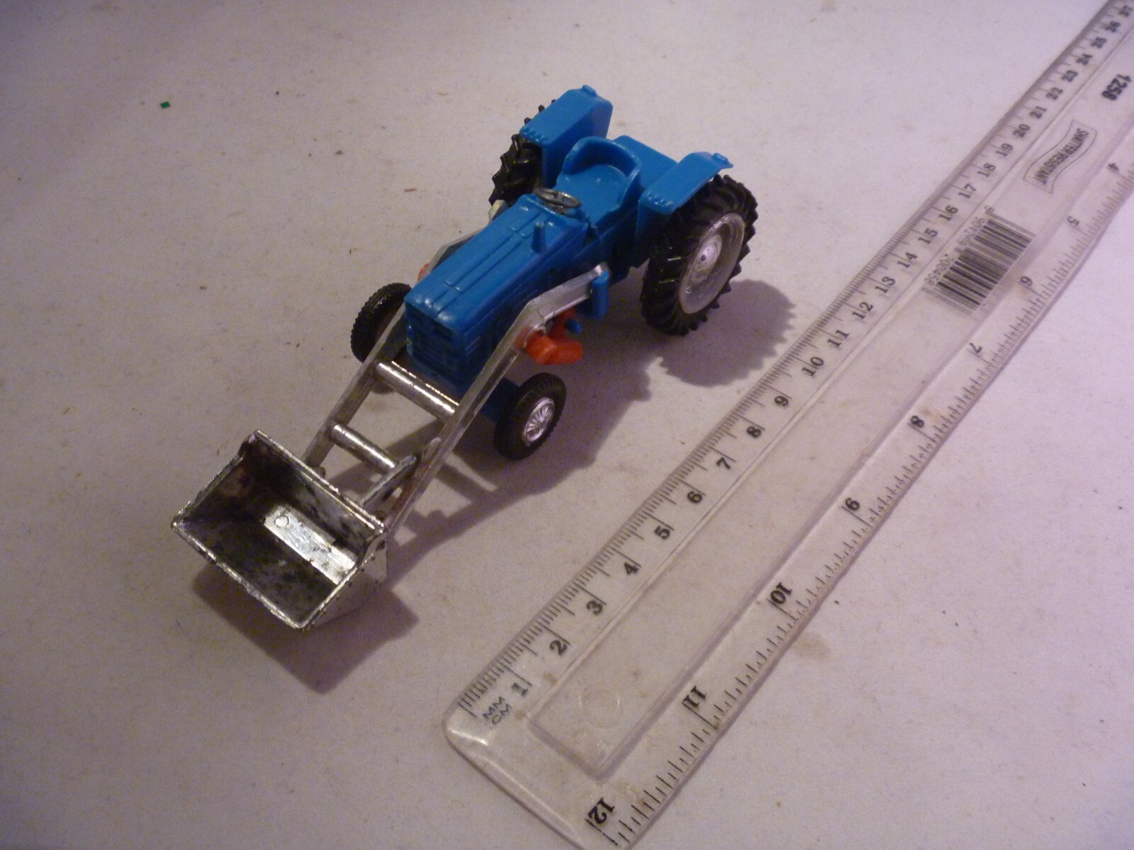 massey ferguson electric toy tractor