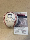 Dave Winfield signed HOF Logo baseball w/ HOF 2001 ** JSA **