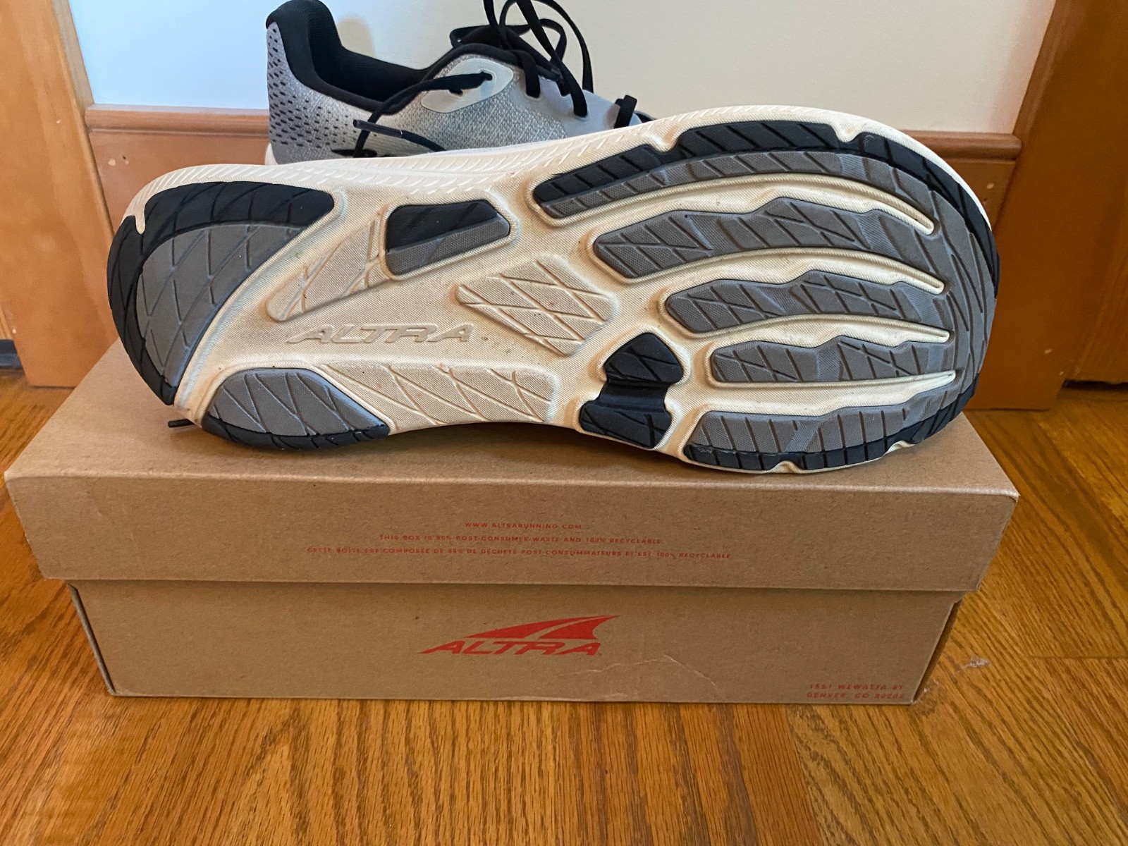 altra experience flow 3 mens 12.5