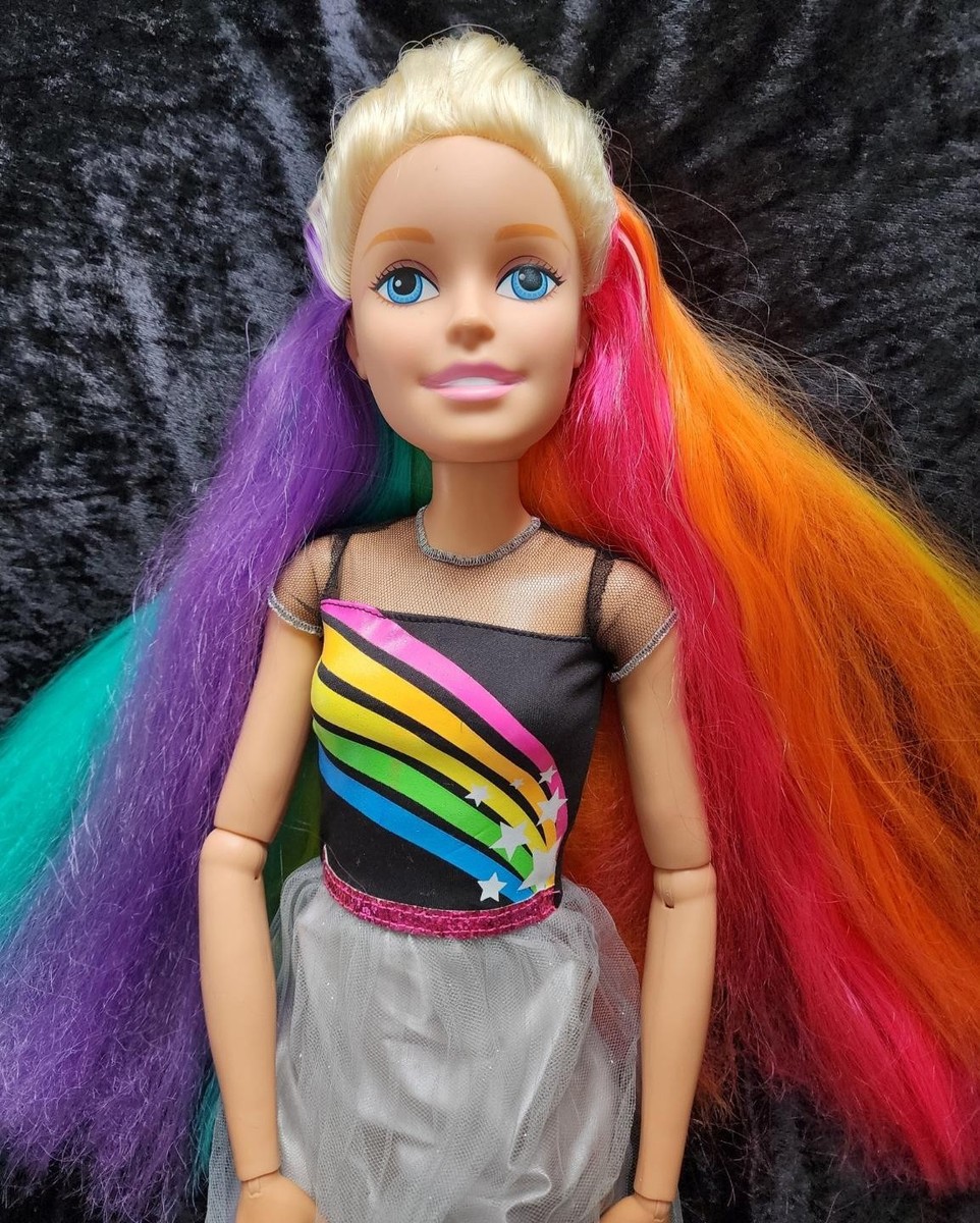 BARBIE Rainbow Sparkle Best Fashion Friend 28