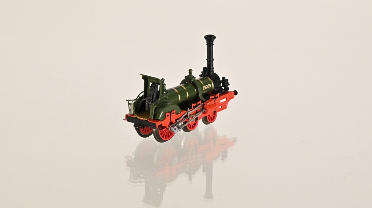 Arnold Railex Hofzug König Maximilian II Loco & 4 Car set N scale