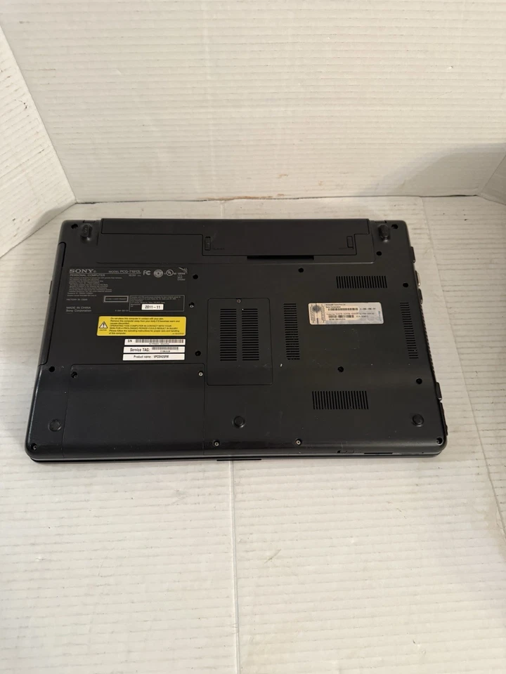 Portátil Sony Vaio PCG-71913L Foto 4 de 4