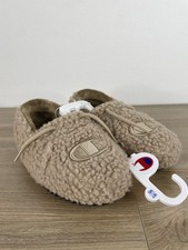 NEW Champion Beige Warm Cozy Sherpa Slippers Size W7-M5
