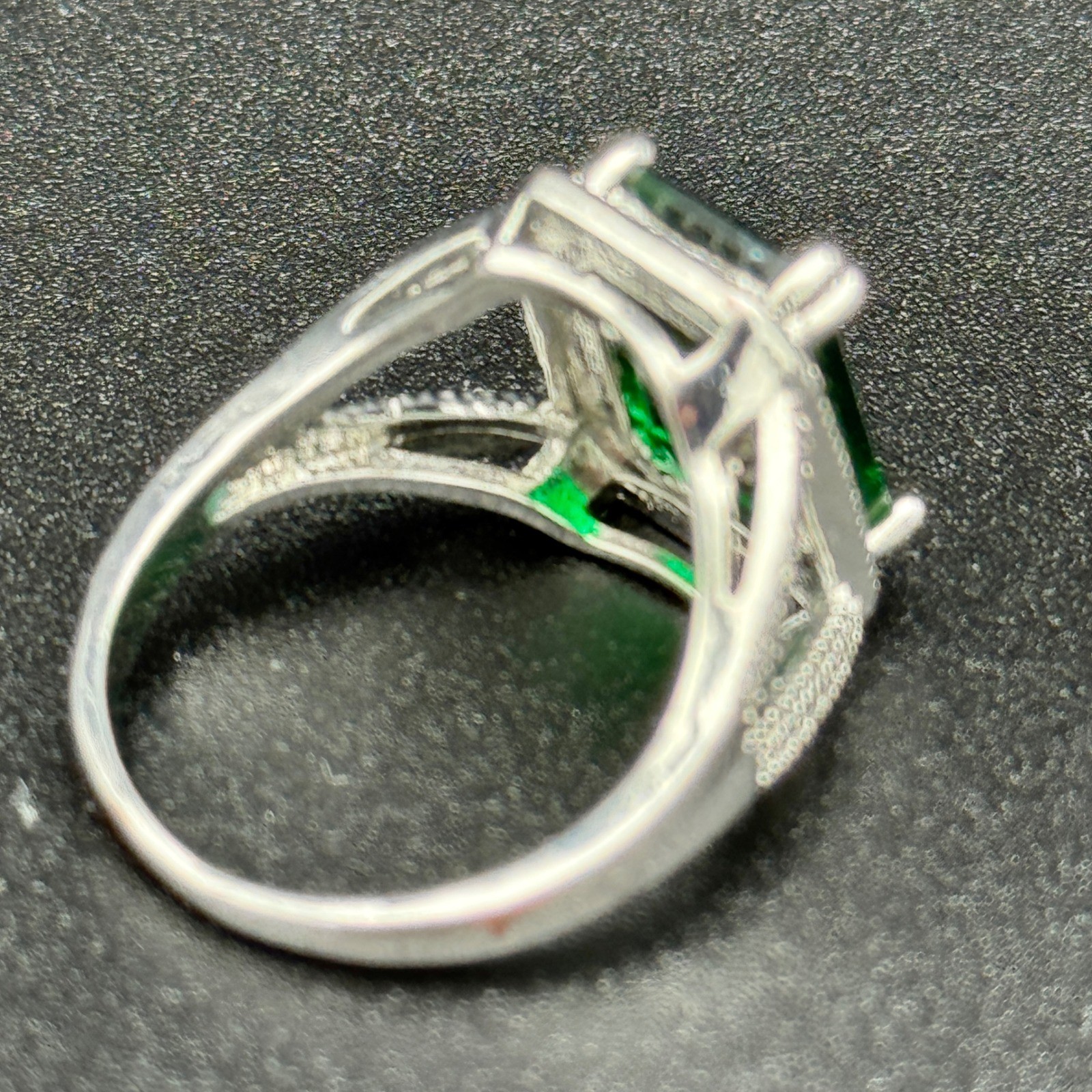 Silver Tone Statement Ring Rectangle Green Cut Ge… - image 10
