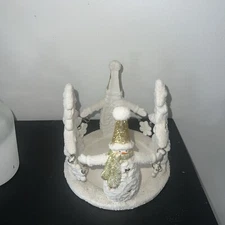 Yankee Candle Candle Jar Holder Glitter & White Flocked Circular Snowmen