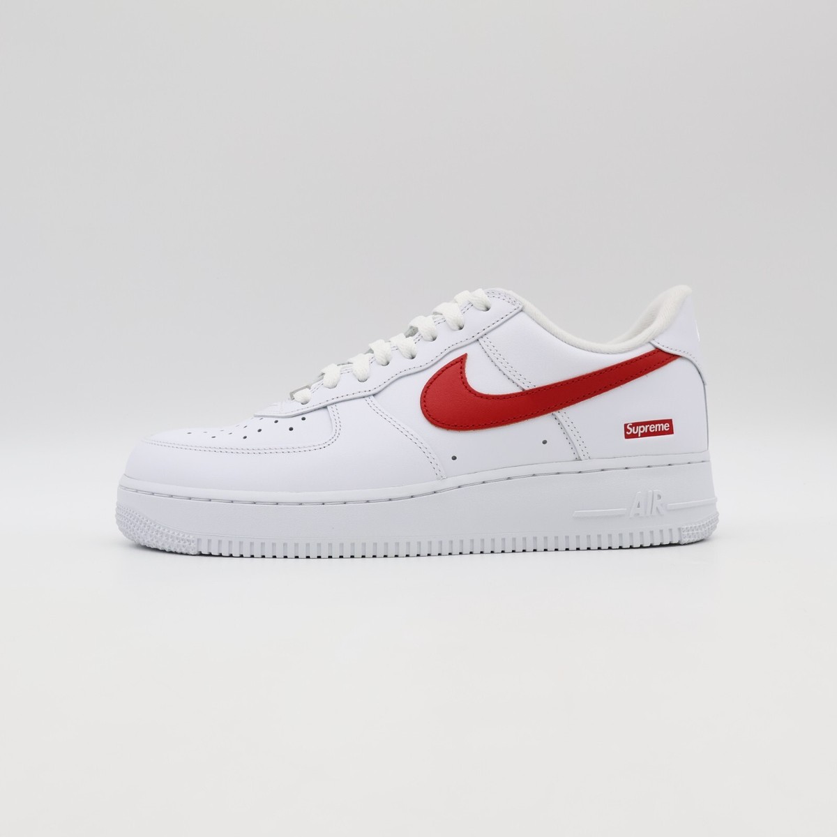 CU9225-101 Supreme Nike Air Force 1 Low China Exclusive