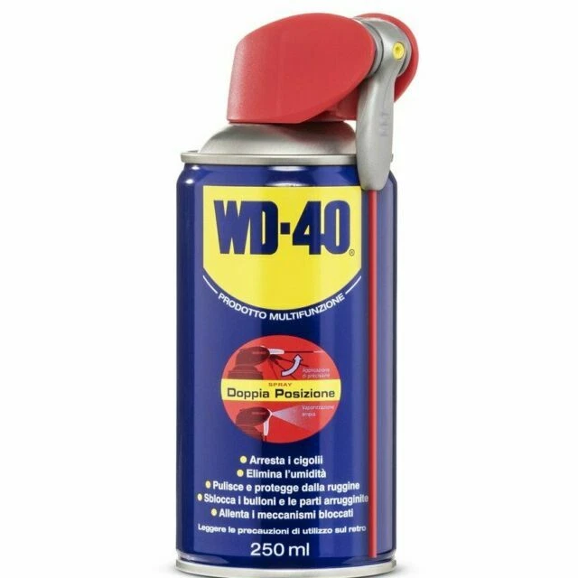 Lubrificanti spray WD40 per veicoli