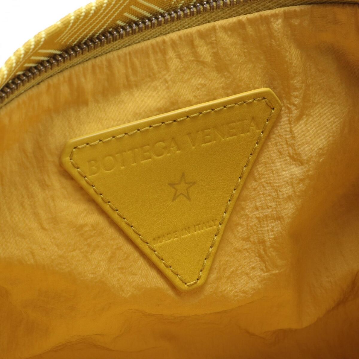 BOTTEGA VENETA Intrecciato pattern belt bag Nylon canvas BOTTEGA VENETA Intrecciato pattern belt bag Nylon canvas