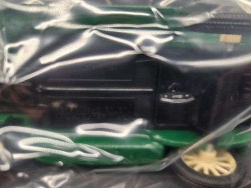 1991 ERTL 1923 1/2 Ton Truck Locking Coin Bank 30th VCCA Meet Nashville - NIB! - Picture 4 of 8