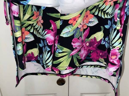 Women's TOMMY BAHAMA Pink Multi Floral High Neck Romper-Size XS-EUC - Picture 2 of 5
