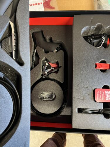 SRAM RED eTap AXS Electronic Road Groupset - 1x, 12-Speed, Hydraulic Shifters - Picture 2 of 6