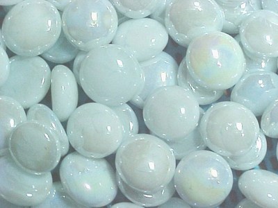 500 WHITE  PEARL   FLAT GLASS MARBLES,  GEMS, VASE FILLERS, MOSAIC TILES $25.99