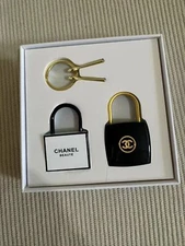 CHANELPadLock Set: A Rare Keychain for Exclusive VIP Giveaway