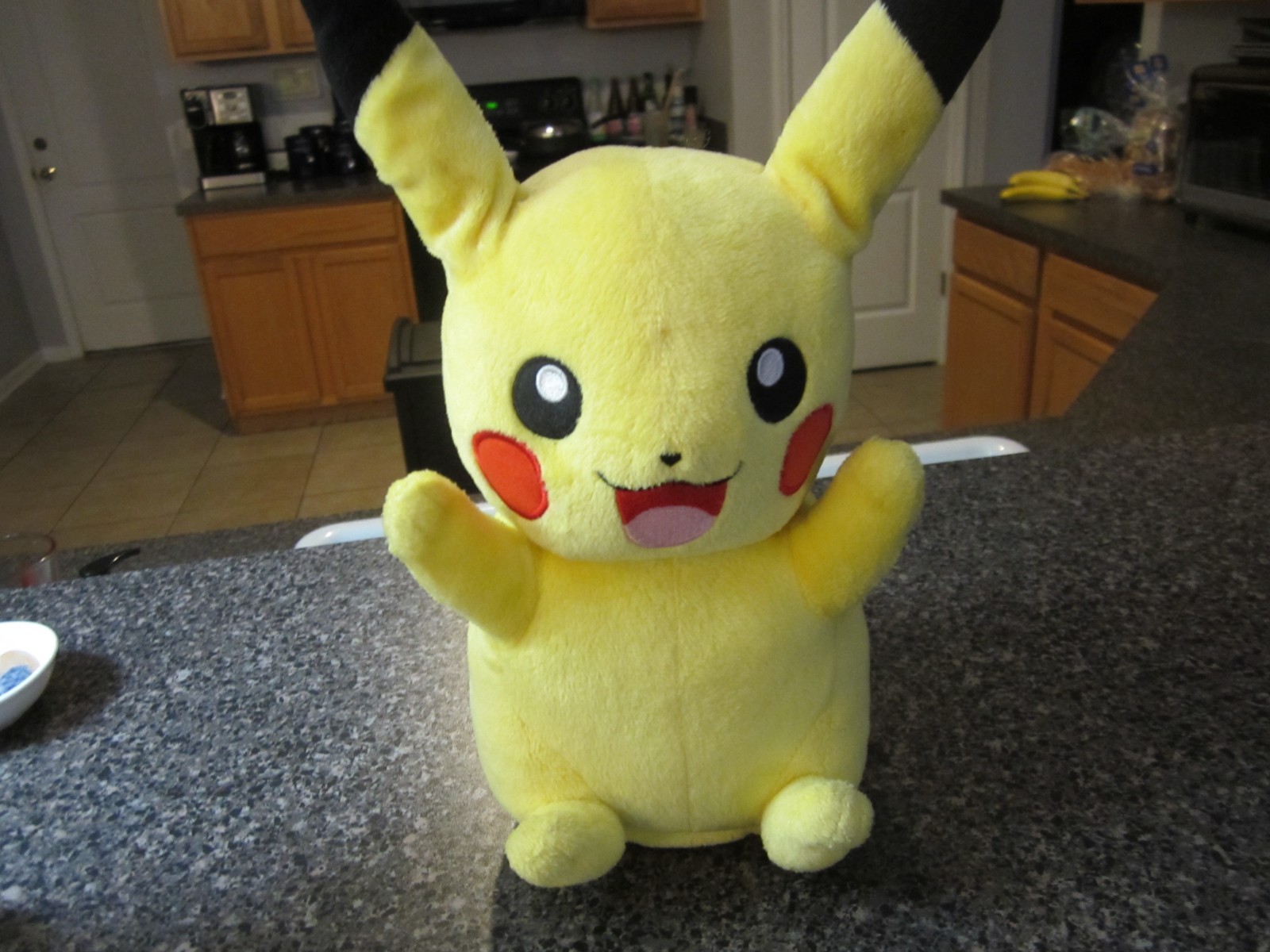 Battery Operated Pokemon Pikachu - 10 Inch - By Tomy - Works