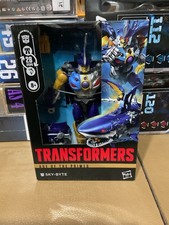 Hasbro Collectibles - Transformers - Age of the Primes - Voyager Class Sky-Byte