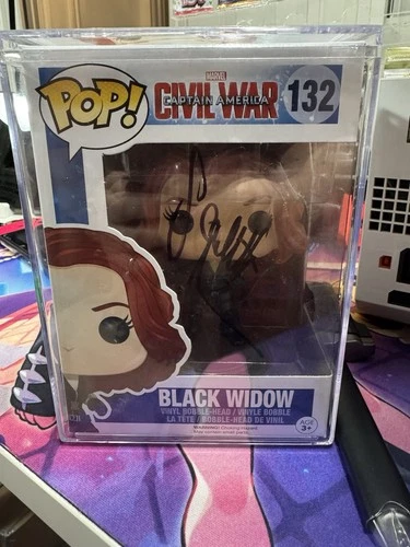 Funko Pop! Vinyl: Marvel Captain America: Civil War Black Widow #132 Autographed