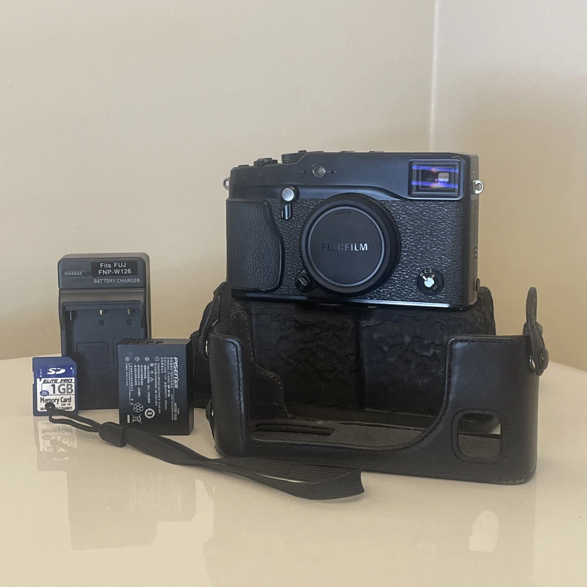 FUJI　富士フイルム　X-Pro1　美品 取り置き Fujifilm X Series X Pro1 for sale | eBay
