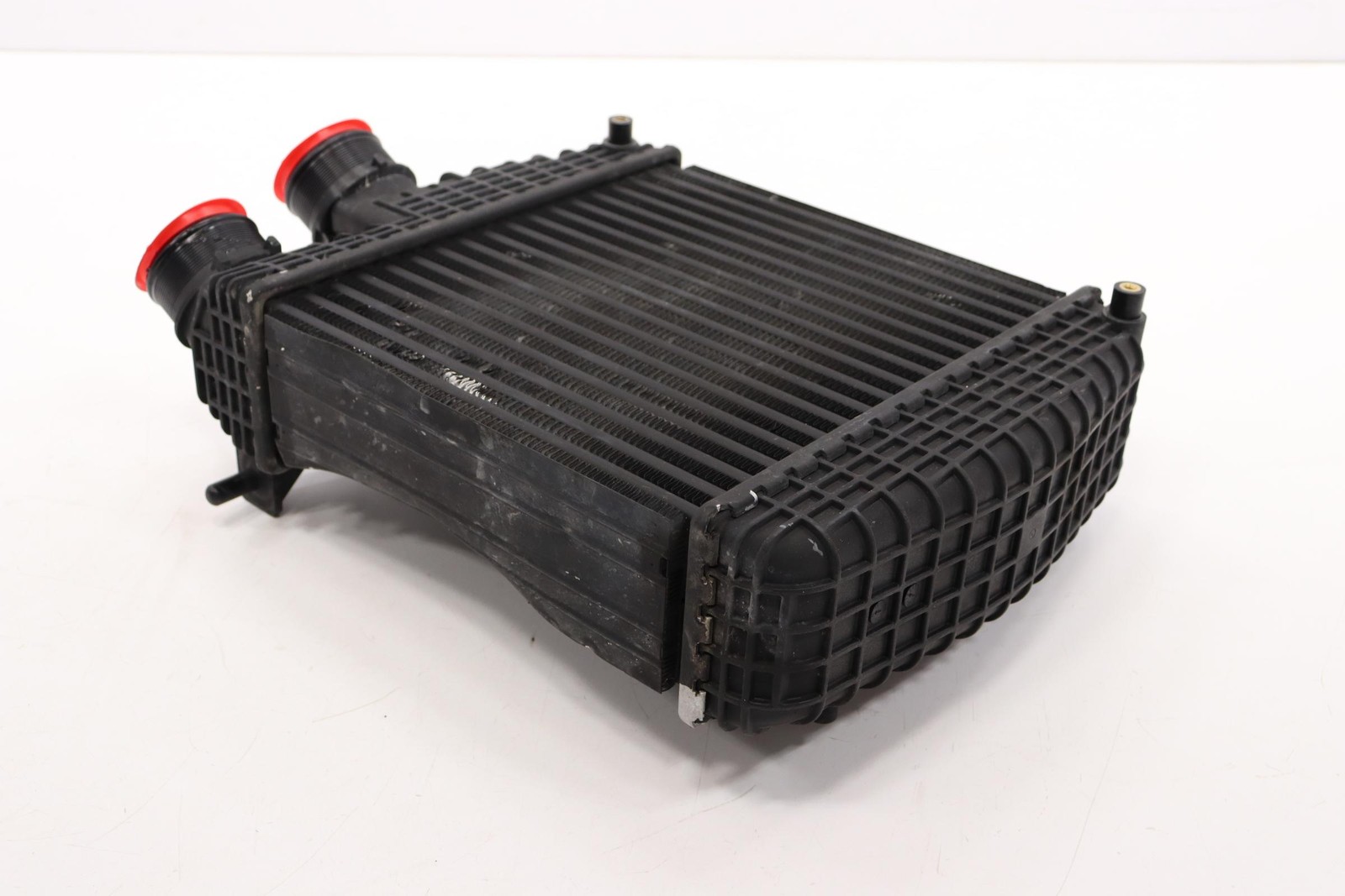 2017 - 2024 MASERATI GHIBLI 3.0L ENGINE RIGHT SIDE INTERCOOLER OEM 670039351