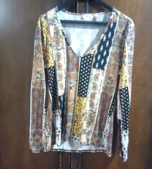 Willow Root Patchwork V-Neck Long Sleeve Blouse XL - image 1