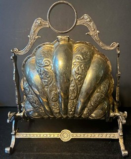 Antique Silverplate Victorian Biscuit Warmer Clamshell Folding Ornate Floral 10"