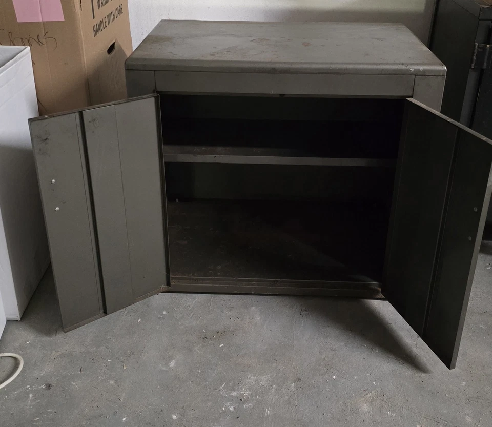 1940’s Metal Steel Industrial Grey Cabinet-PICKUP Near New York City - Image 3 of 4